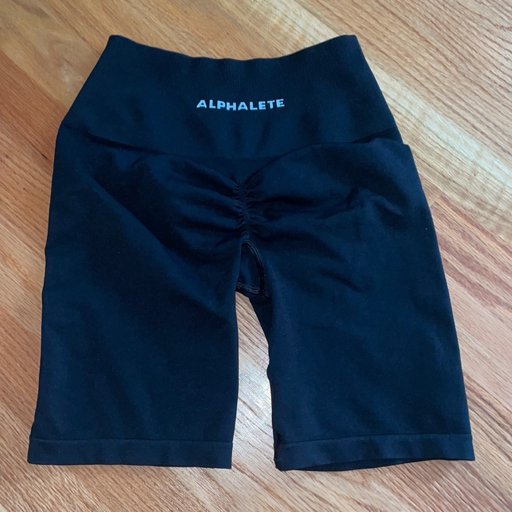 COPY - Alphalete Amplify Shorts